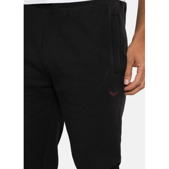 Чоловічий спортивний костюм