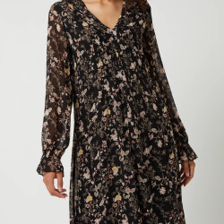 Сукня жіноча